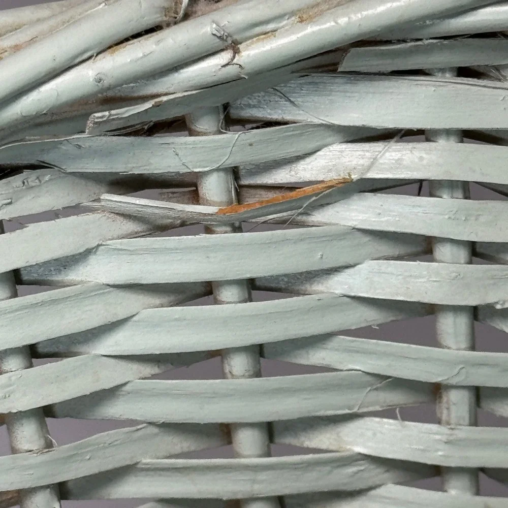 N/A vintage wicker